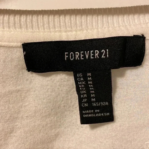 V neck - size Medium  white sweater - Picture 3 of 7